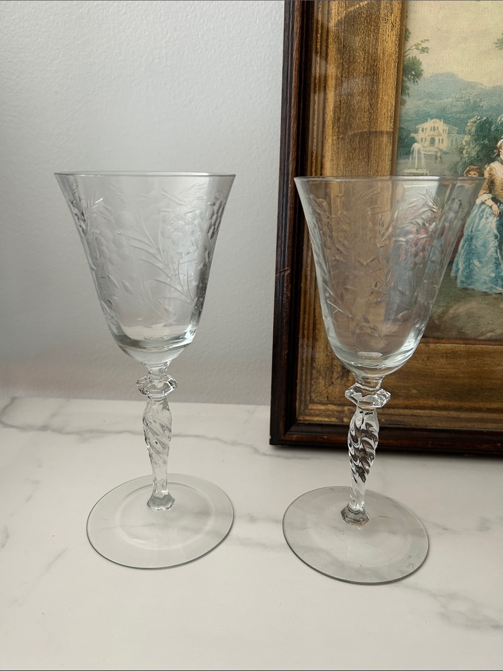 Vintage Clear Etched Stemmed Wine Glasses - Clear
